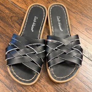 Women's Sandals, SaltWater Retro Slides, size 7, black (BL)